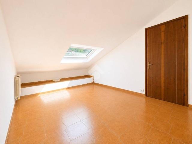 Attico in affitto a Unione di comuni Montana Lunigiana, Aulla
