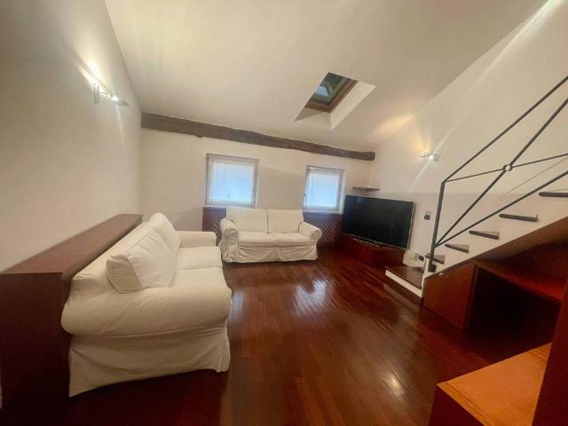 Attico in affitto a Borgo Palazzo, Bergamo