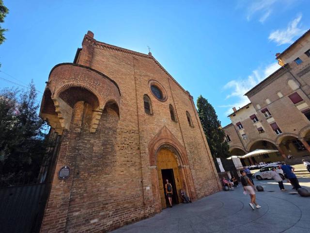 Attico in affitto a Santo Stefano, Bologna