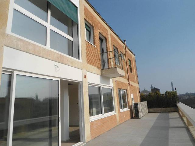 Attico in affitto a Marconi, Bologna