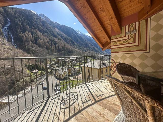 Attico in affitto a Comunità Montana della Valle Brembana, Branzi