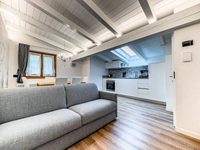 Attico in affitto a Comunità delle Giudicarie, Carisolo