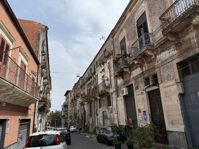 Attico in affitto a Centro storico, Catania