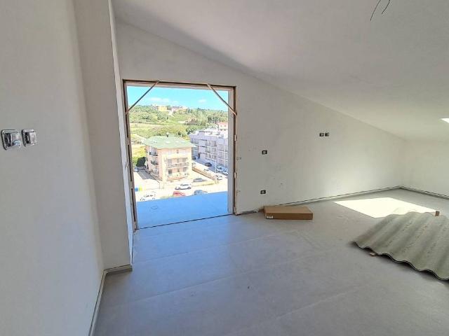 Attico in affitto a Calabria, Catanzaro