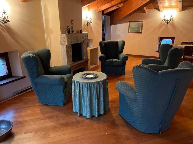 Attico in affitto a Chiodino, Desenzano Del Garda