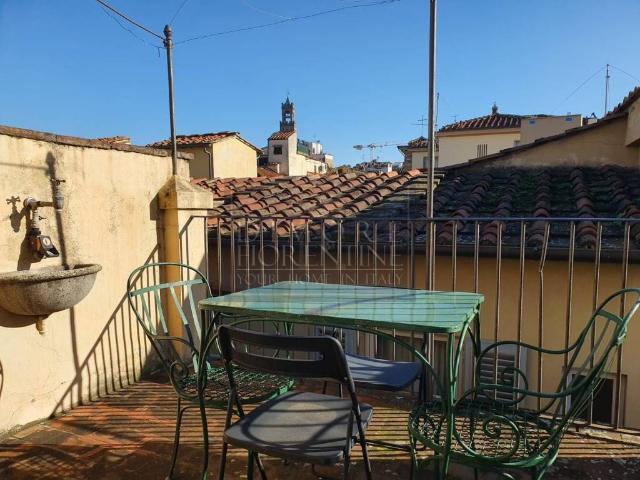 Attico in affitto a Quartiere 1, Firenze