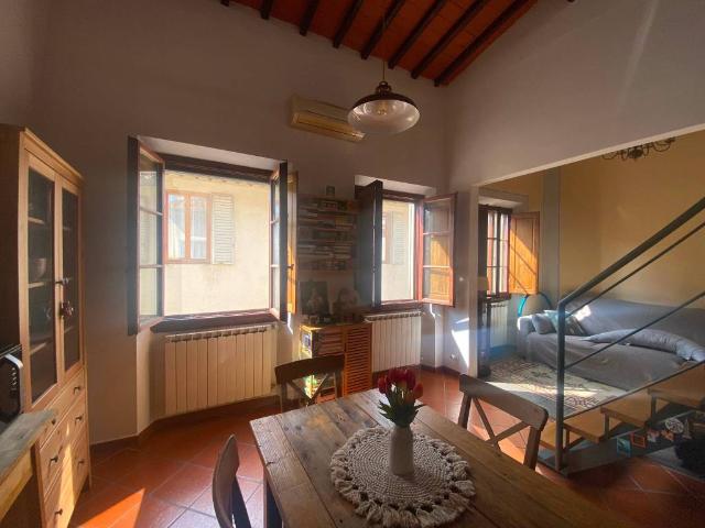 Attico in affitto a San Frediano, Firenze