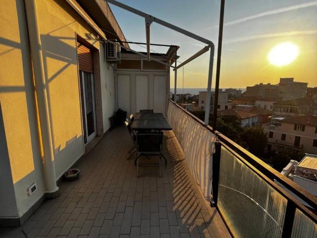 Attico in affitto a Follonica, Toscana