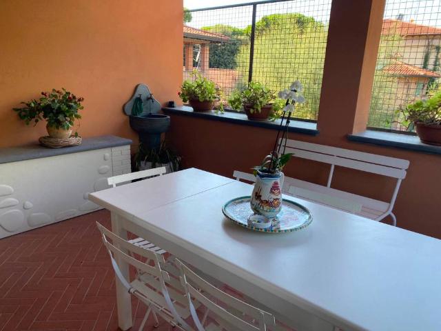 Attico in affitto a Roma Imperiale, Forte Dei Marmi
