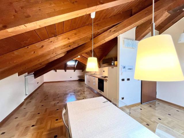 Attico in affitto a Frosinone, Lazio