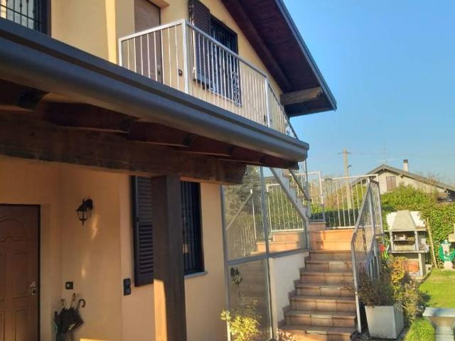 Attico in affitto a Gallarate, Lombardia