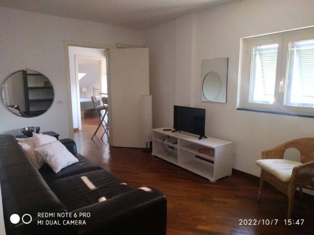 Attico in affitto a Portoria, Serra Riccò