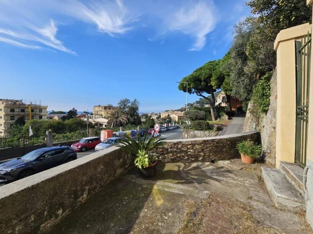 Attico in affitto a Levante, Serra Riccò