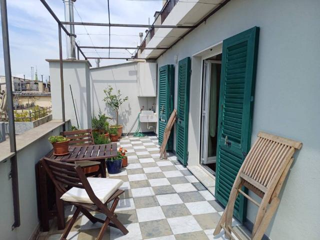 Attico in affitto a Sottoripa, Serra Riccò