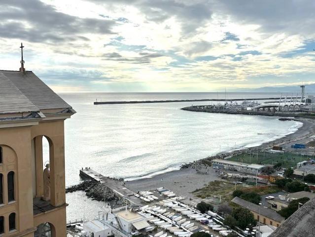 Attico in affitto a Foce, Serra Riccò