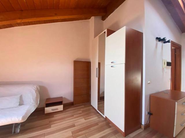 Attico in affitto a Revellino, Lodi