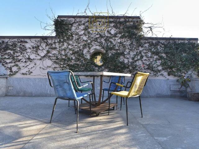 Attico in affitto a Navigli, Milano