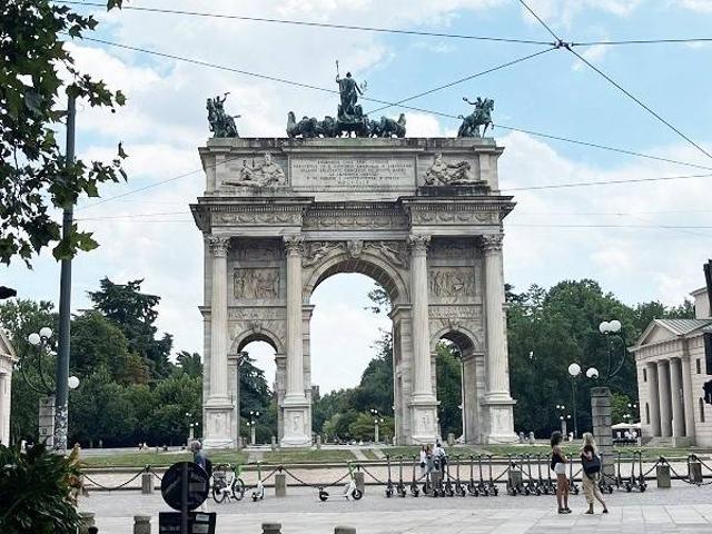 Attico in affitto a Centro storico, Milano