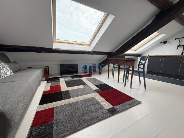 Attico in affitto a Municipio 4, Milano