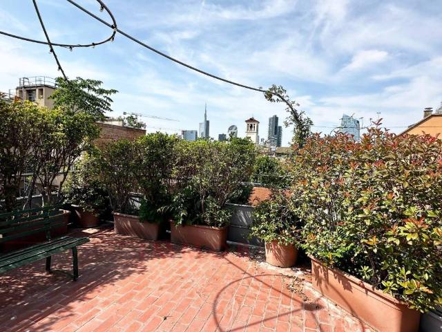 Attico in affitto a Centro storico, Milano