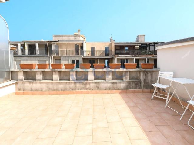 Attico in affitto a Loreto, Milano