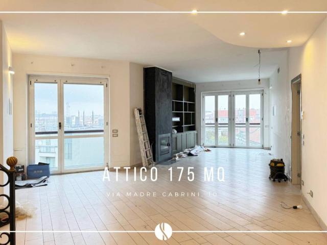 Attico in affitto a Municipio 1, Milano