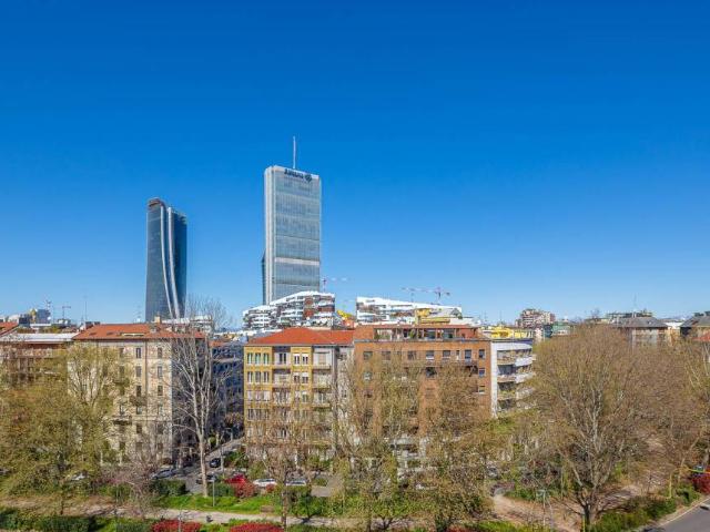 Attico in affitto a Municipio 8 di Milano, Milano