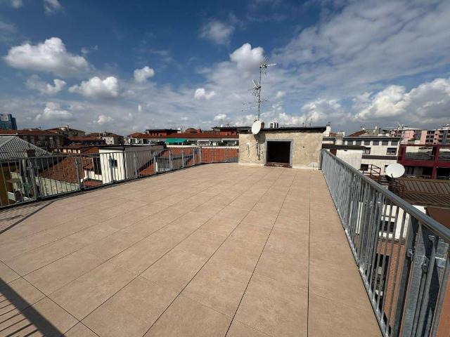 Attico in affitto a Nolo, Milano