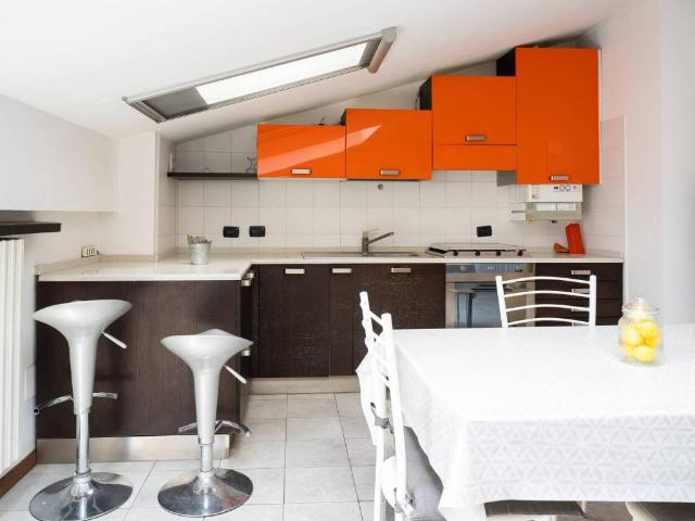 Attico in affitto a Adriano, Milano