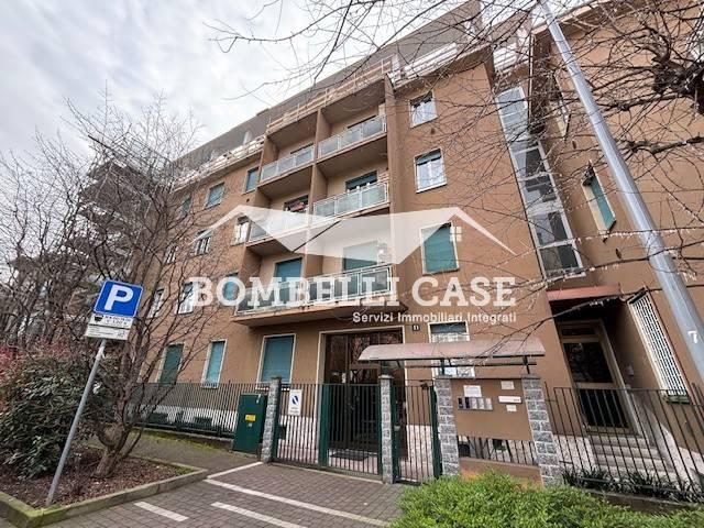 Attico in affitto a Municipio 9, Milano