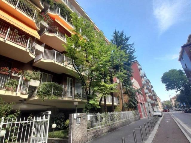 Attico in affitto a Tortona, Milano