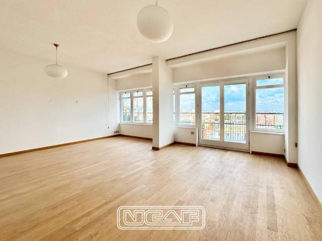 Attico in affitto a Duomo, Milano