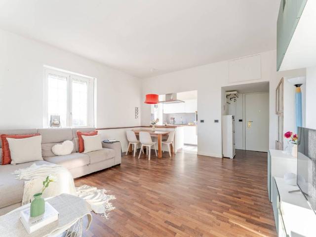 Attico in affitto a Padova, Milano