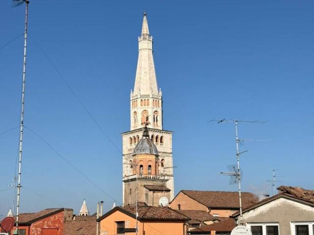 Attico in affitto a Centro Storico, Modena