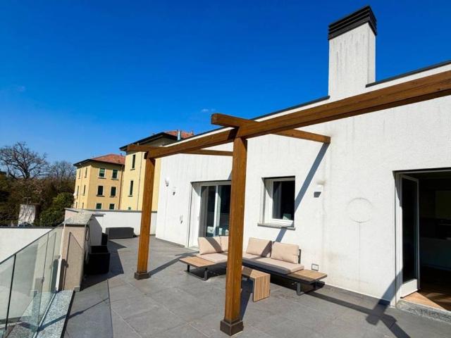 Attico in affitto a San Gerardo, Monza