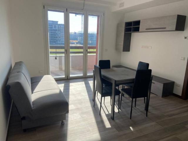 Appartamento in affitto a Locate Triulzi, Milano