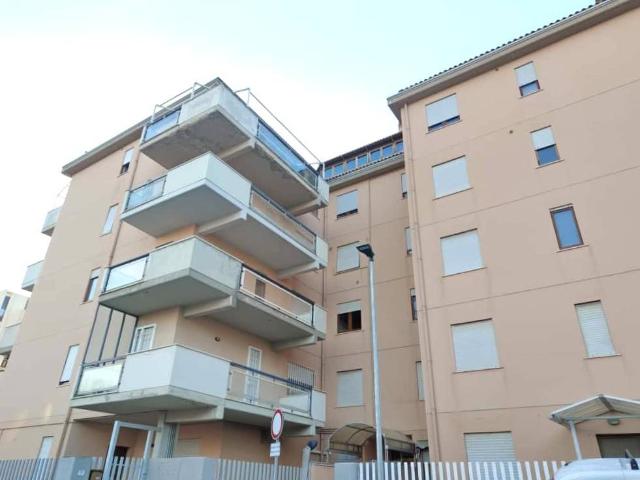 Attico in affitto a Peticcia, Ortona