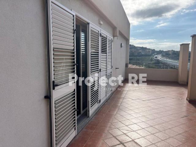 Attico in affitto a Calabria, Reggio Calabria