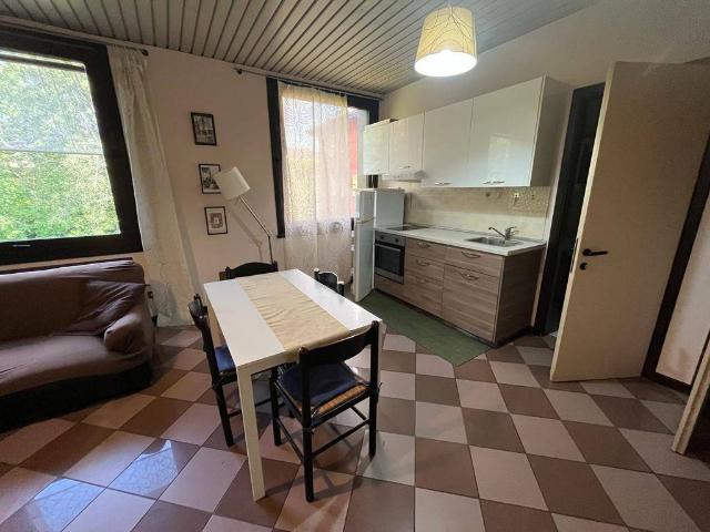 Attico in affitto a San Giacomo esterna, Re