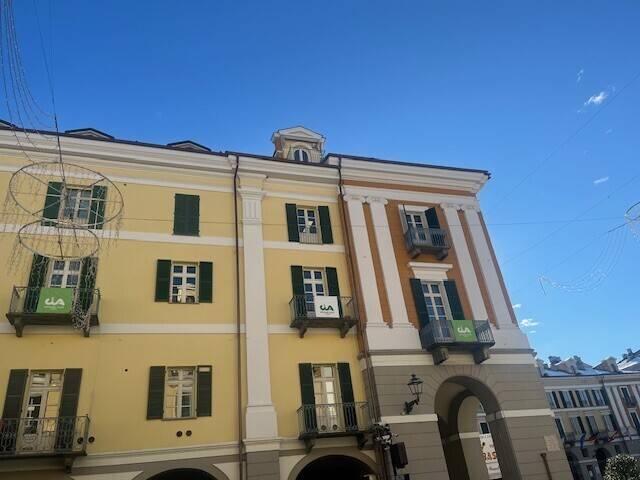 Attico in affitto a Centro Storico, Piemonte
