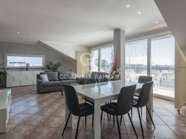 Attico in affitto a Abissinia, Riccione