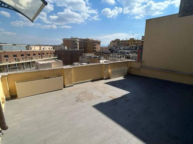 Attico in affitto a Municipio Roma I, Roma Capitale