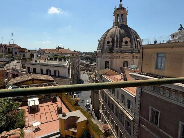 Attico in affitto a Municipio Roma I, Roma Capitale