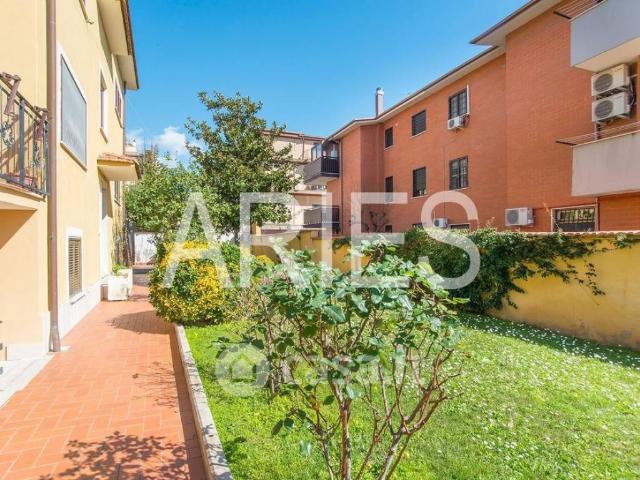 Appartamento in affitto a San Giorgio di Acilia, Roma Capitale