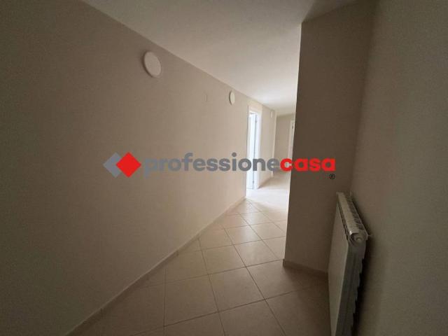 Attico in affitto a San Nicola La Strada, Campania