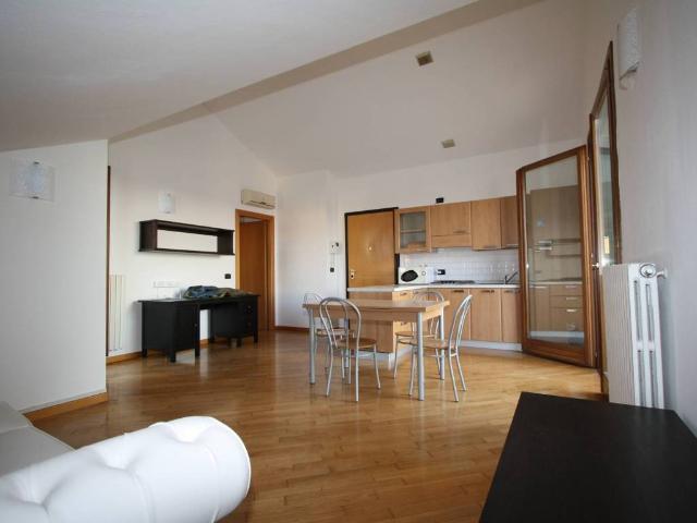 Attico in affitto a Villatora, Saonara