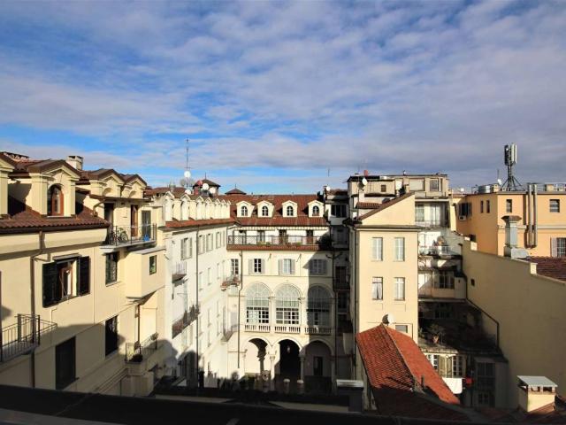 Attico in affitto a Circoscrizione 1, Piemonte