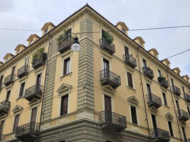 Attico in affitto a Circoscrizione 1, Piemonte