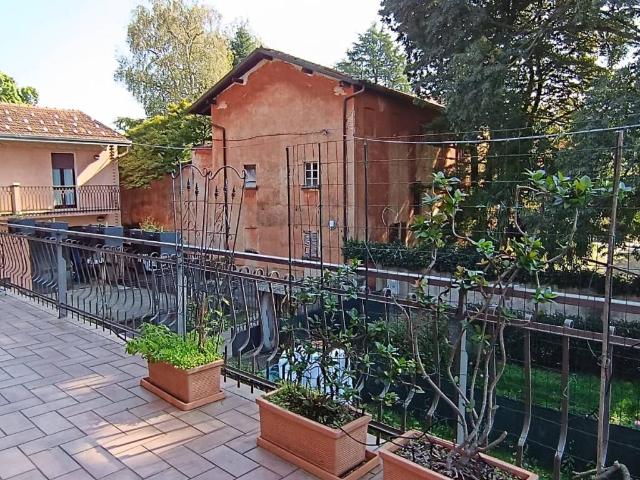 Attico in affitto a Abbiate Guazzone, Tradate