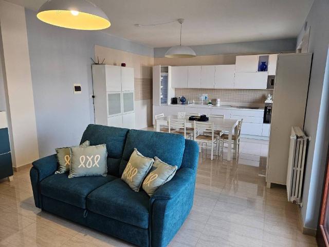 Attico in affitto a Puglia, Barletta-andria-trani